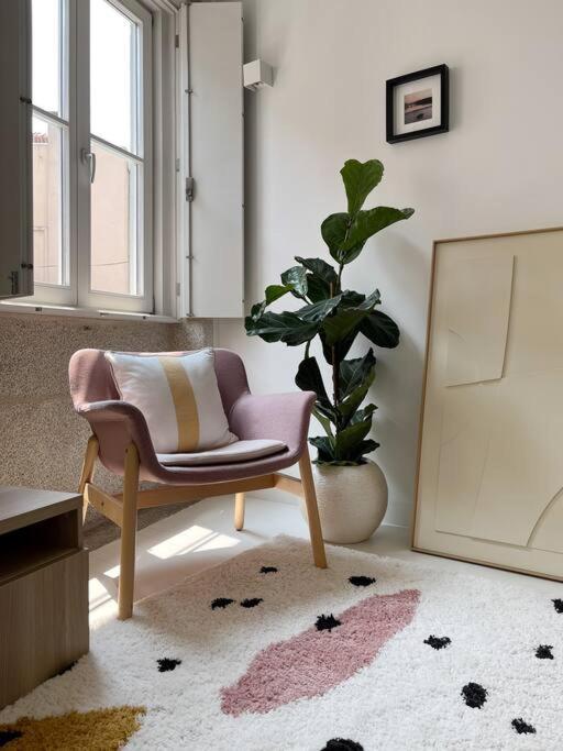 Cosy Minimalist Duplex Appartamento *